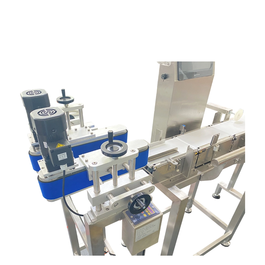 Checkweigher for Bottles with Clamping Mechanism 